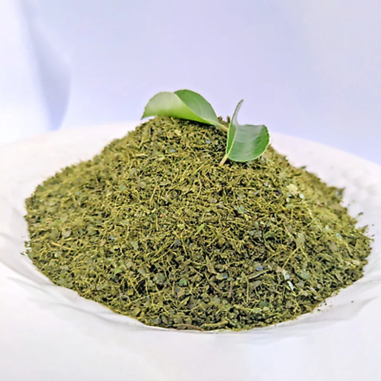Clean and premium dehydrated curry leaves ready to use