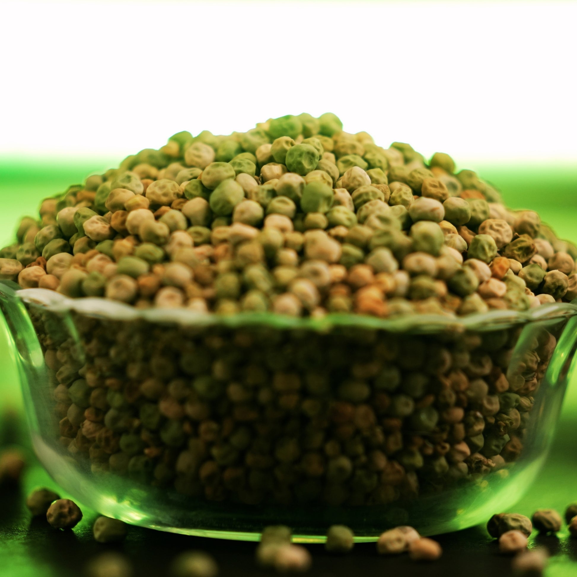 Dehydrated green peas hari matar wholesale price bulk packaging for food processing and frozen food manufacturing industry
