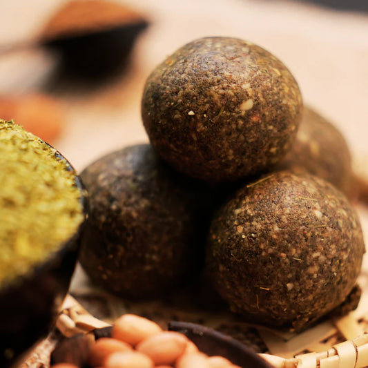 Dr. Renga's Moringa Ladoo — superfood drumstick leaf powder with vacuum evaporated jaggery and pure ghee, no white sugar