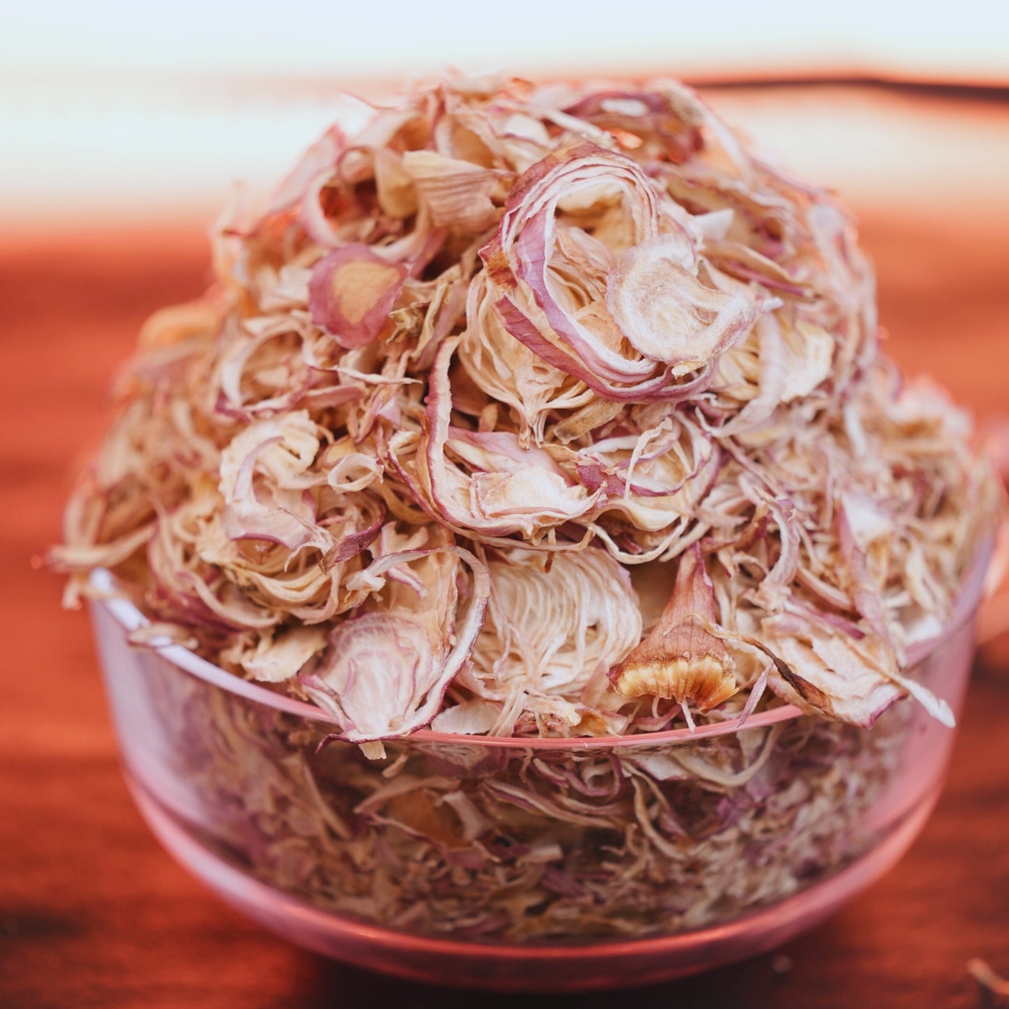 Premium dehydrated red onion bulk exporter FSSAI certified natural dried vegetable wholesale India