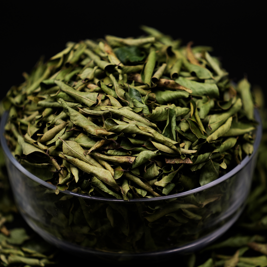 Dr. Renga's solar dried curry leaves sealed pack – front view