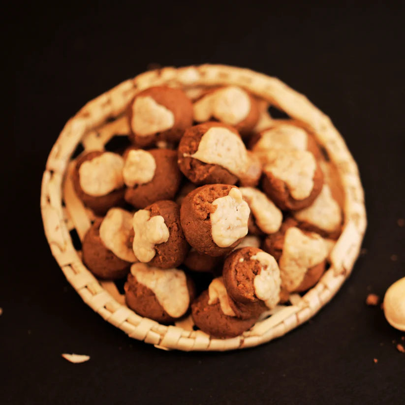 White choco cookies made with whole wheat and jaggery – eggless, no maida by Dr. Renga's Solar Delights